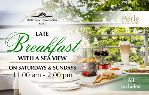 Late Breakfast With a Sea View 