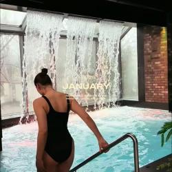 Paldies 2025. gadam! Lai 2026. gads atnāk ar iedvesmu, spožumu un skaistiem jauniem sākumiem! ✨

Lai katrs mirklis ved tuvāk tam, ko vēlies piedzīvot! Laimīgu Jauno gadu! 