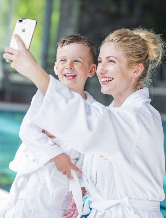 Laimīga ģimene / SPA un maltīte