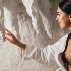 Haloterapija - lielisks veids kā stiprināt imunitāti un neļauties rudenīgai depresijai ✨
Rezervē Sāls istabas apmeklējumu Baltic Beach Hotel & SPA mājaslapā vai pa tālr. +371 67771411

Halotherapy is a great way to strengthen immunity and prevent autumn depression ✨
Book a visit to the Salt Room on the Baltic Beach Hotel & SPA website or by phone. +371 67771411

