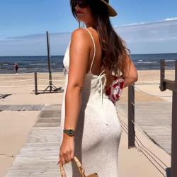 Izbaudi vasarīgo siltumu un mieru privātā pludmales zonā pie “Baltic Beach Hotel & SPA” ☀️ Jūra, saule, smiltis un nesteidzīga atpūta…

